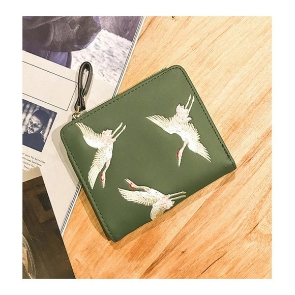 Beautiful Mini Vegan Leather Wallet Flamingo Green - Picture 7 of 7